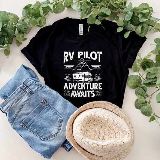 RV Motorhome Camping Adventurer T-Shirt