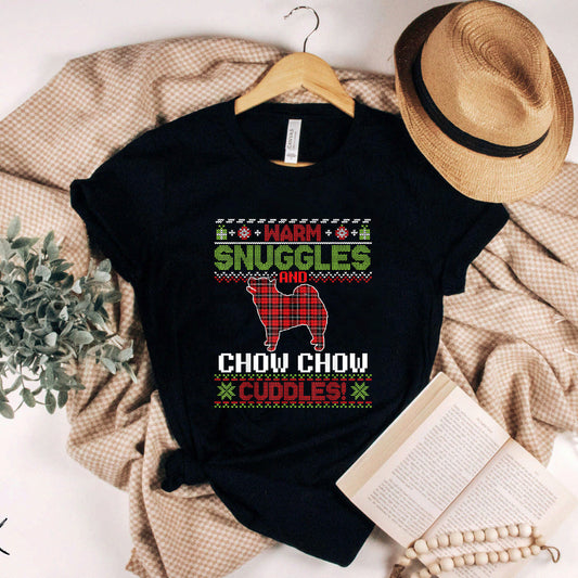 Warm Snuggles And Chow Chow Dog Cuddles Merry Christmas Day T-Shirt